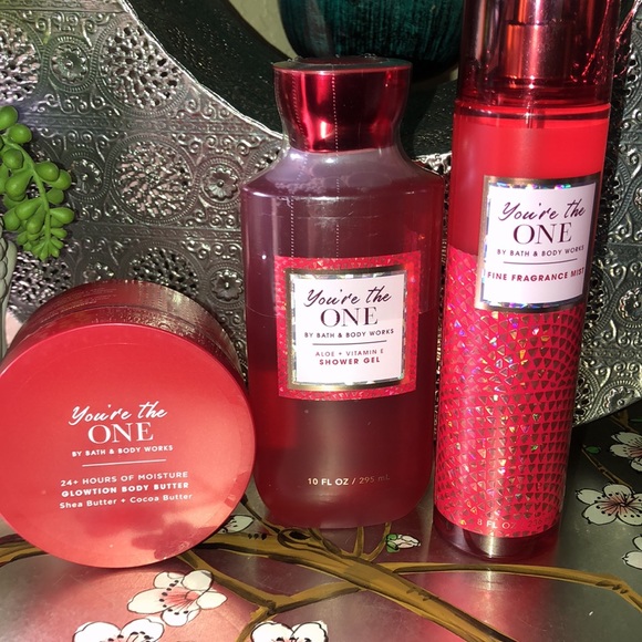 Bath and Bodyworks You’re The One gift set combo - Picture 3 of 5
